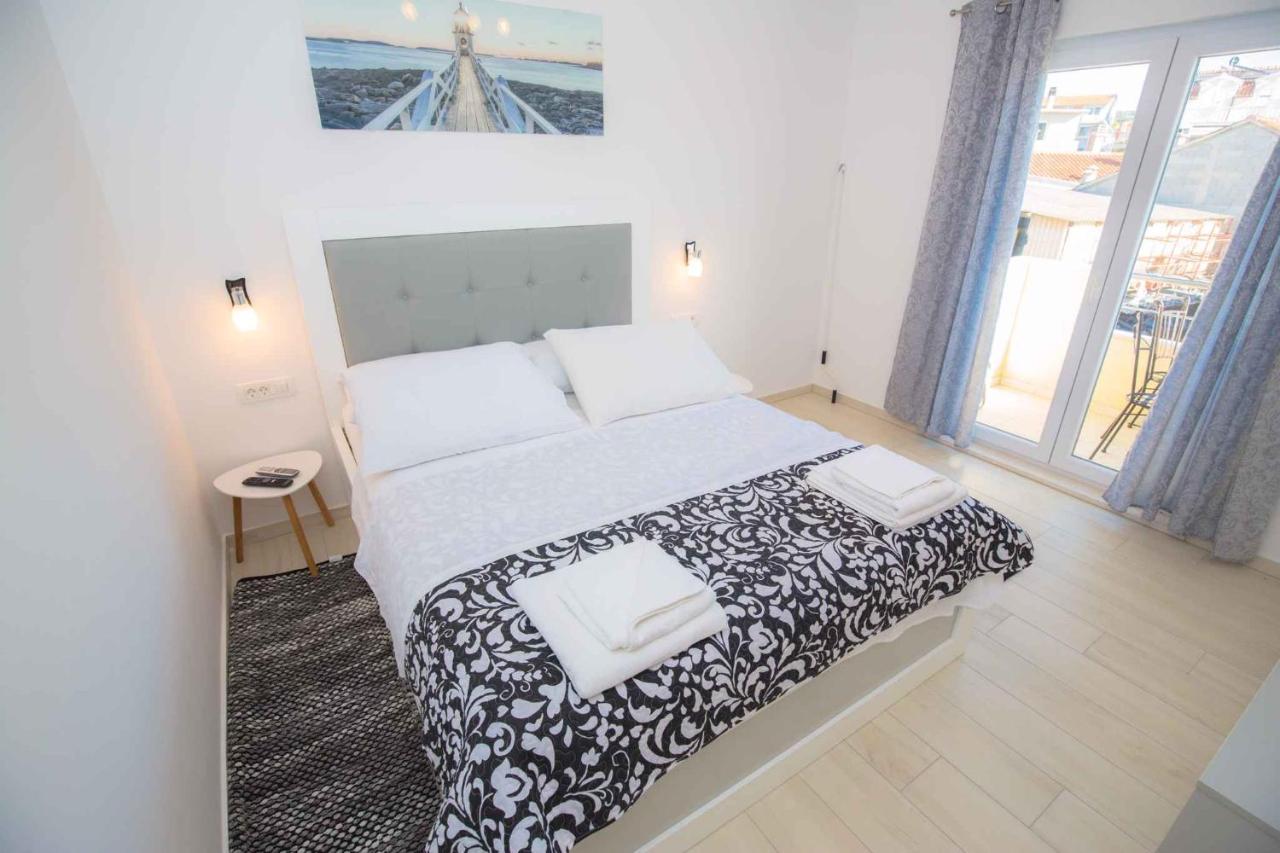 Apartments In Rogoznica 40364 المظهر الخارجي الصورة