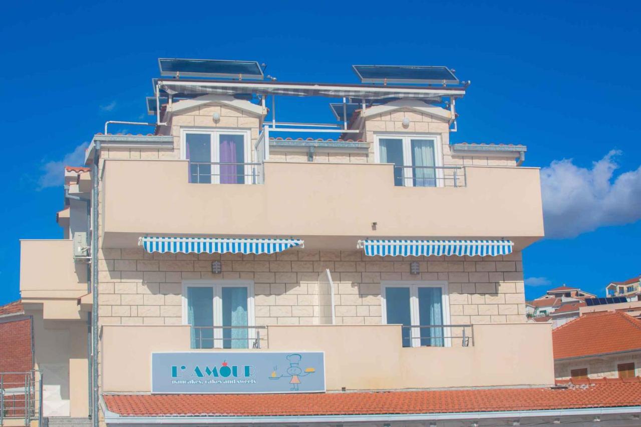 Apartments In Rogoznica 40364 المظهر الخارجي الصورة