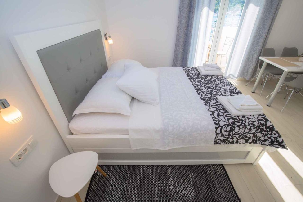 Apartments In Rogoznica 40364 المظهر الخارجي الصورة