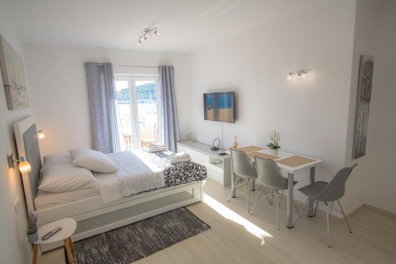 Apartments In Rogoznica 40364 المظهر الخارجي الصورة